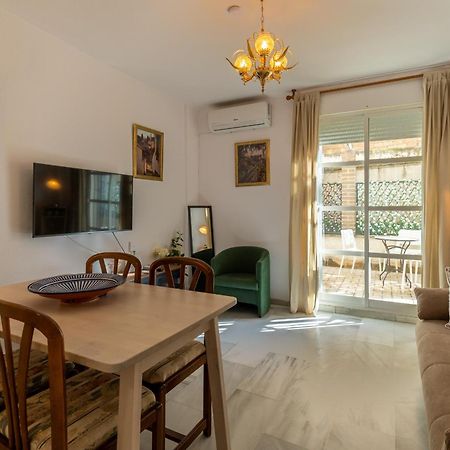 Apartamentos Ruta De La Sierra Cenes De La Vega Eksteriør billede
